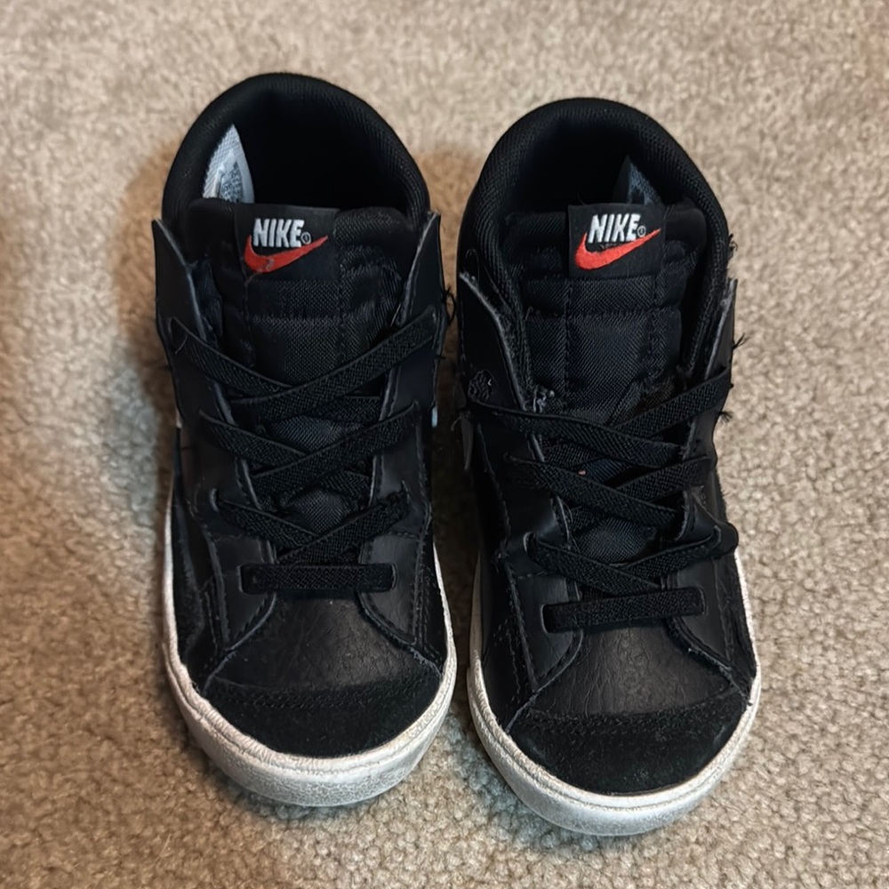 Nike Black and White High-Top Sneakers Velcro